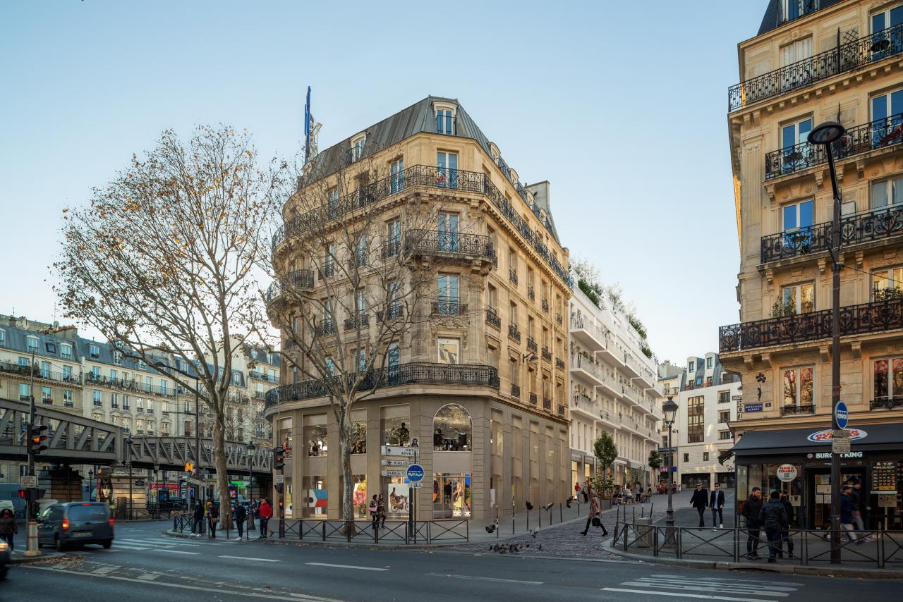 Bureau Paris 2590m² Location bureau Paris OLBUR2310148 1